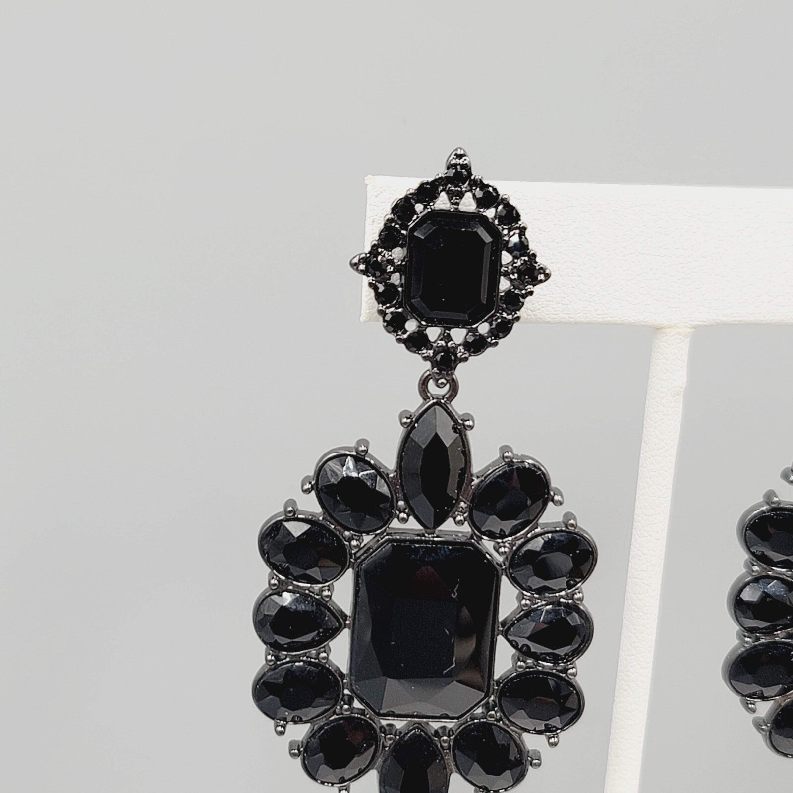 Pierced Earrings Black Metal Black Rhinestone Dangle 2.5"