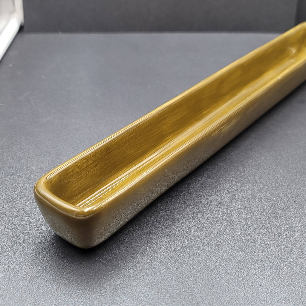 TABLETOPS UNLIMITED ESPANA Dark Green Olive Tray 14.25"