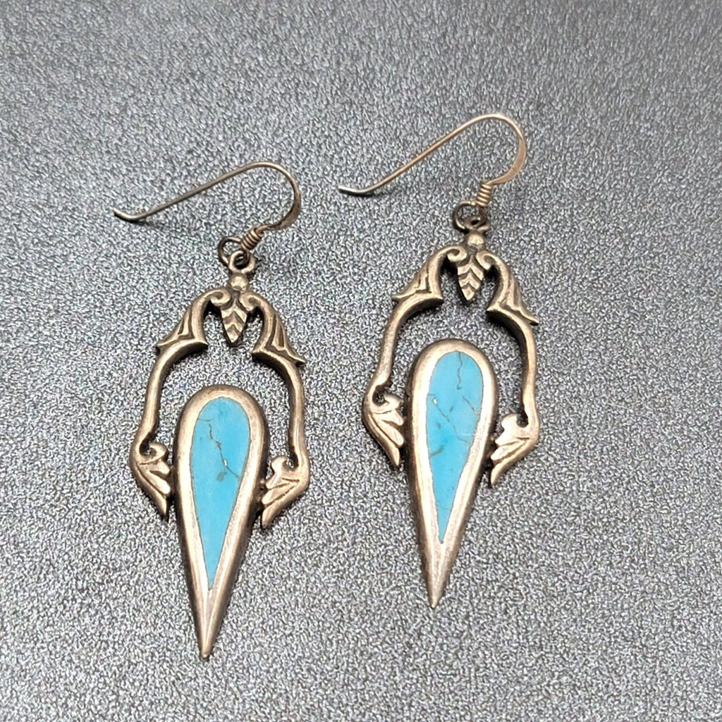 Sterling Silver Pierced Earrings Unique Blue Turquoise Dangle 1.75"