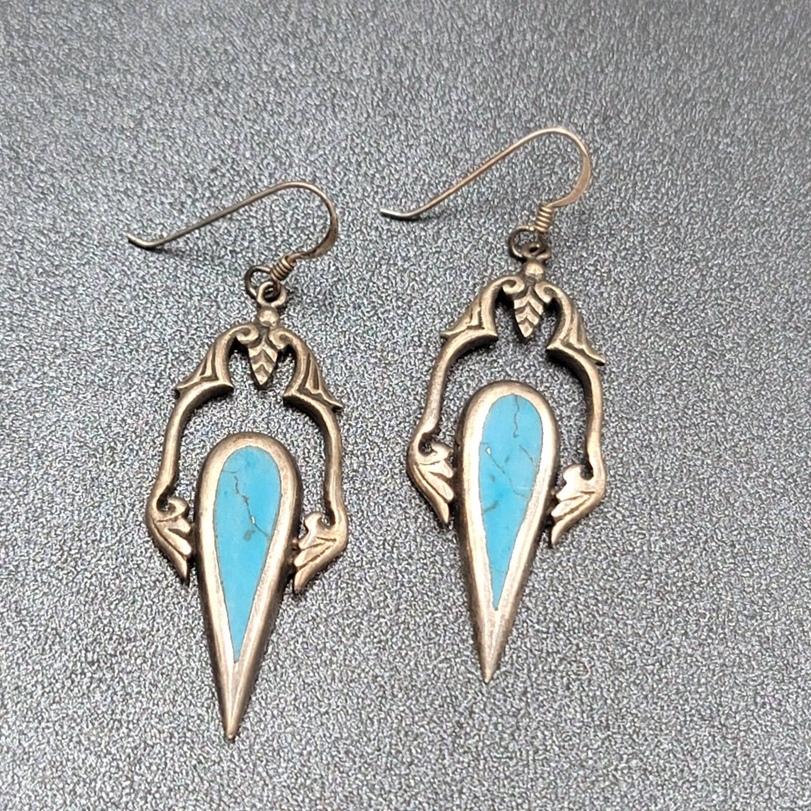 Sterling Silver Pierced Earrings Unique Blue Turquoise Dangle 1.75"