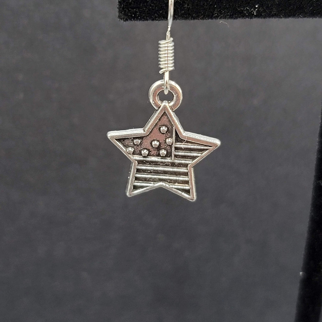Pierced Earrings Silver tone American Flag Star Dangle 3/4"