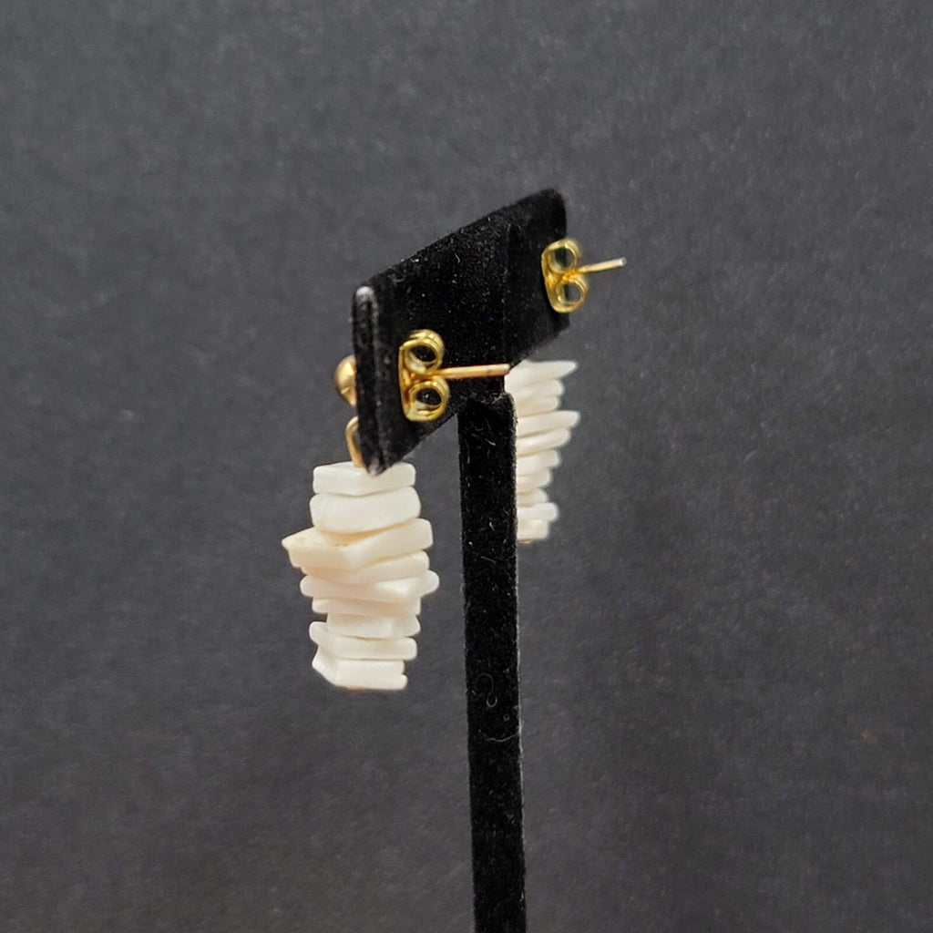 Vintage Pierced Earrings Gold tone White Heishi Shell Chip Dangle 3/4"