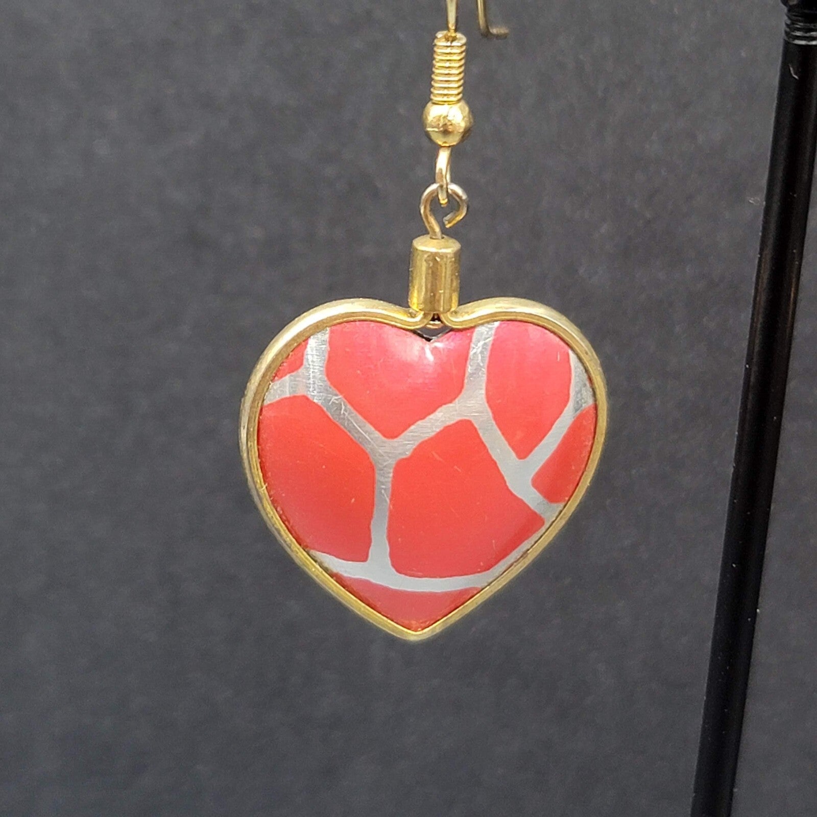 Vintage Pierced Earrings Gold toen Red Heart Dangle 1 1/8"
