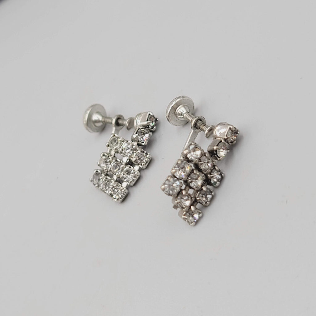 Vintage Dangle Rhinestone Clip on Earrings Silver tone Screw Back 3/4"