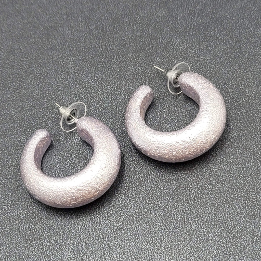 Pierced Earrings Textured Silver Lavender Wide Thick Hoops Dangle 1 1/8"