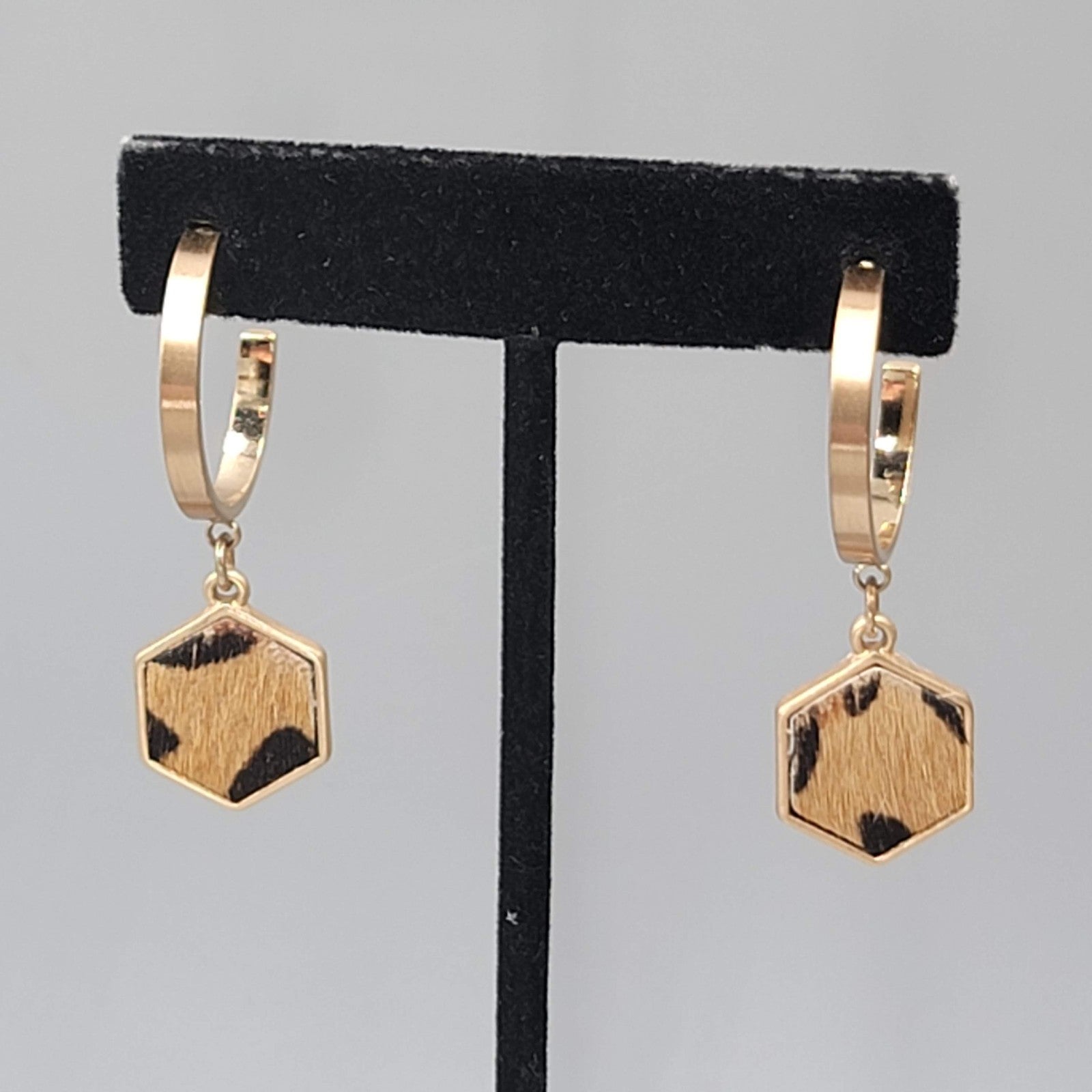 Faux Leopard Print Fur Pierced Earrings Gold tone Dangle 1.75"