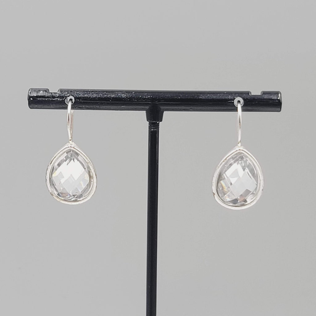 Teardrop Silver tone Pierced Earrings Drop 5/8"