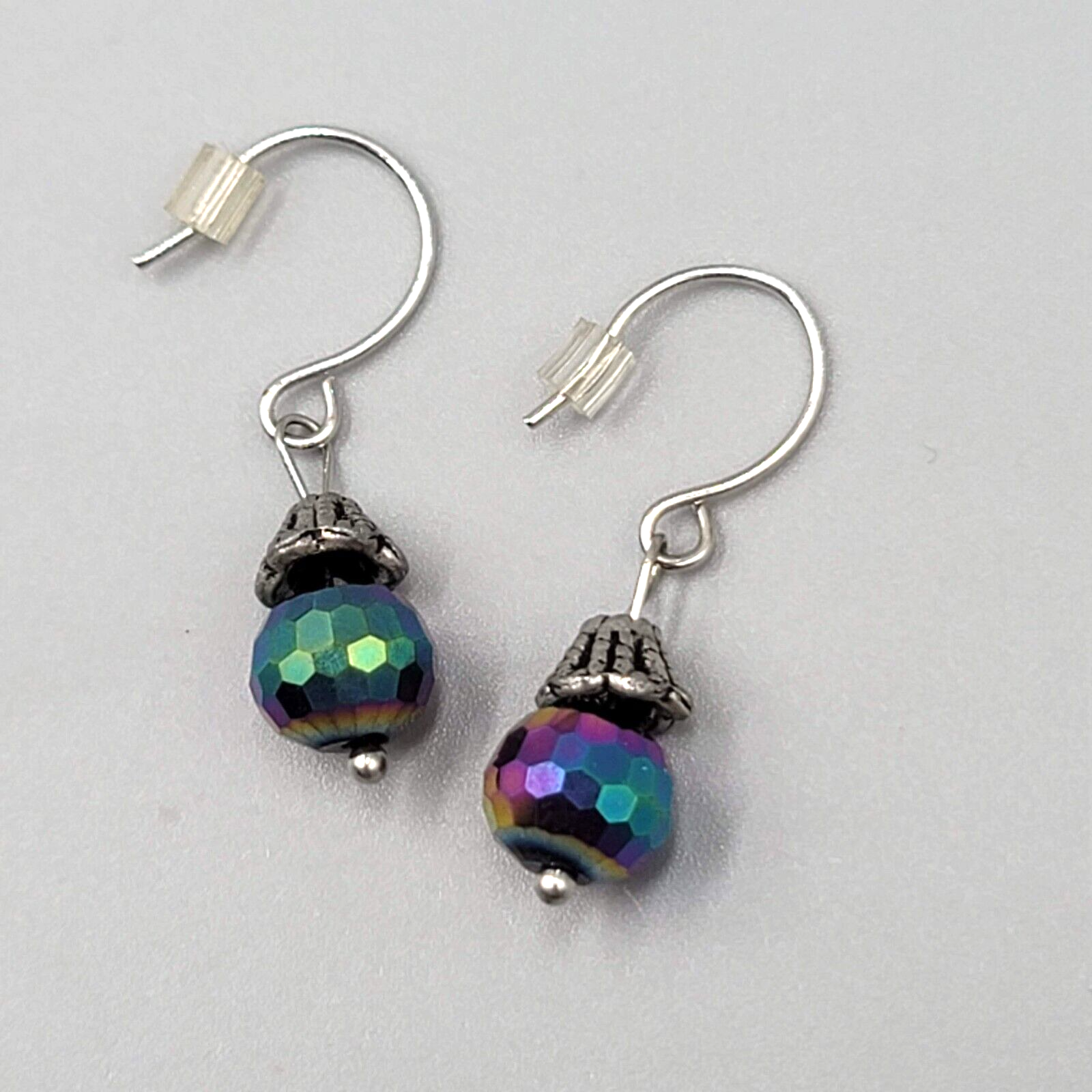 Rainbow Iridescent Sparkle Faceted Bead Dangle Pierced Earrings Silvertone 5/8"