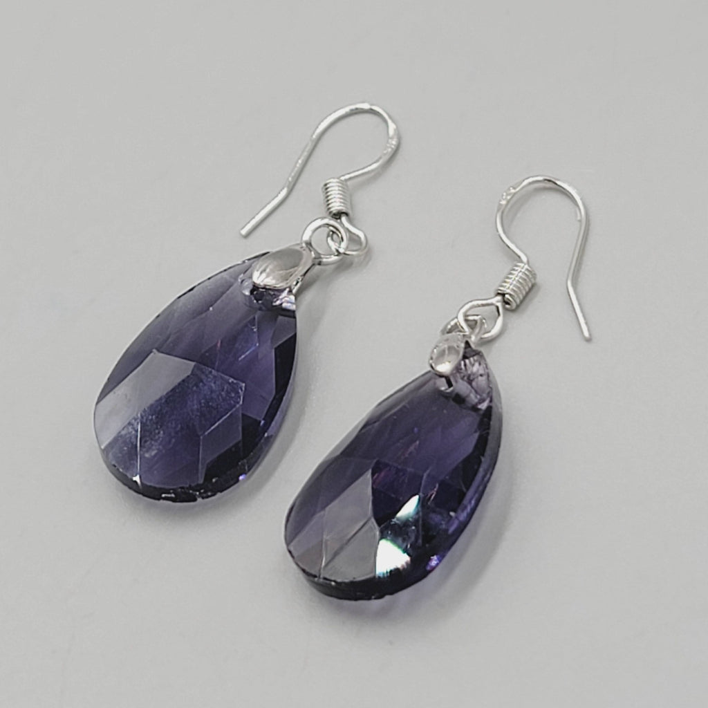 Purple Glass Teardrop Bead Pierced Earrings Silver tone Dangle 1"
