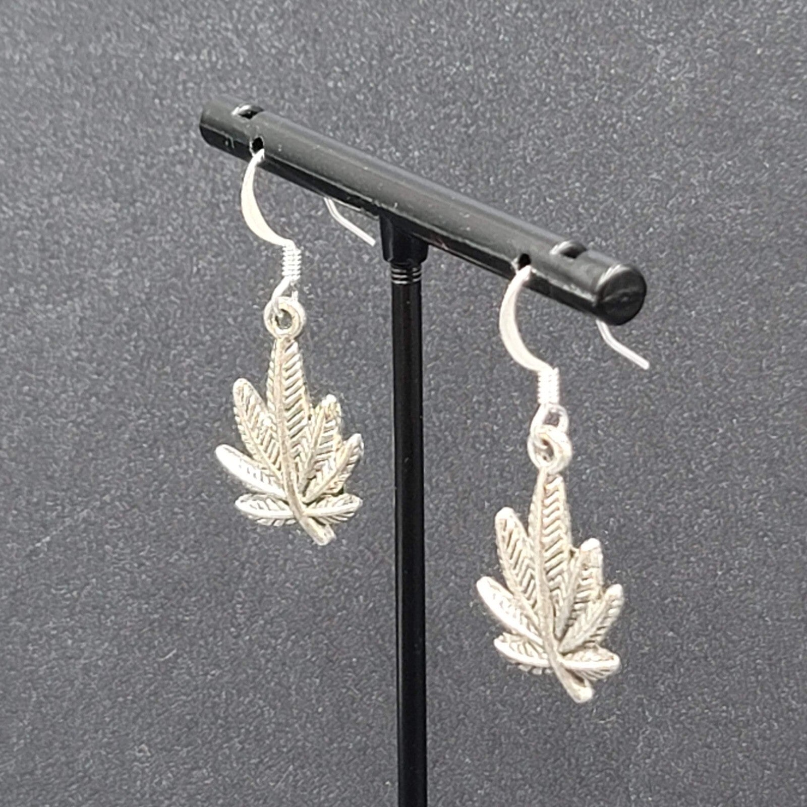 Pierced Earrings Silver tone Marijuana Pot Leaf Dangle 7/8"