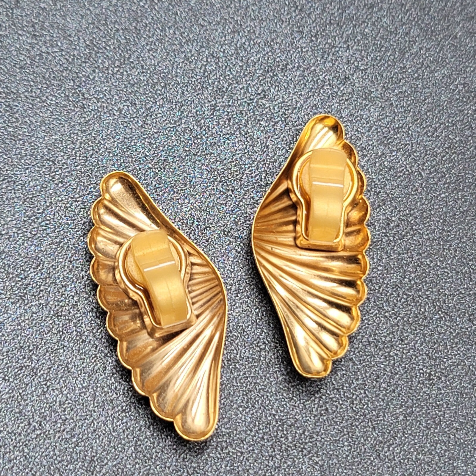 Vintage Clip on Earrings Lightweight Gold tone Plastic Clip 1 5/8"