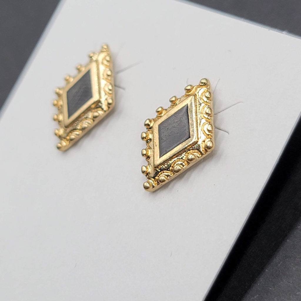 Vintage Pierced Earrings Gold tone Diamond Shape Black Onyx Studs 5/8"