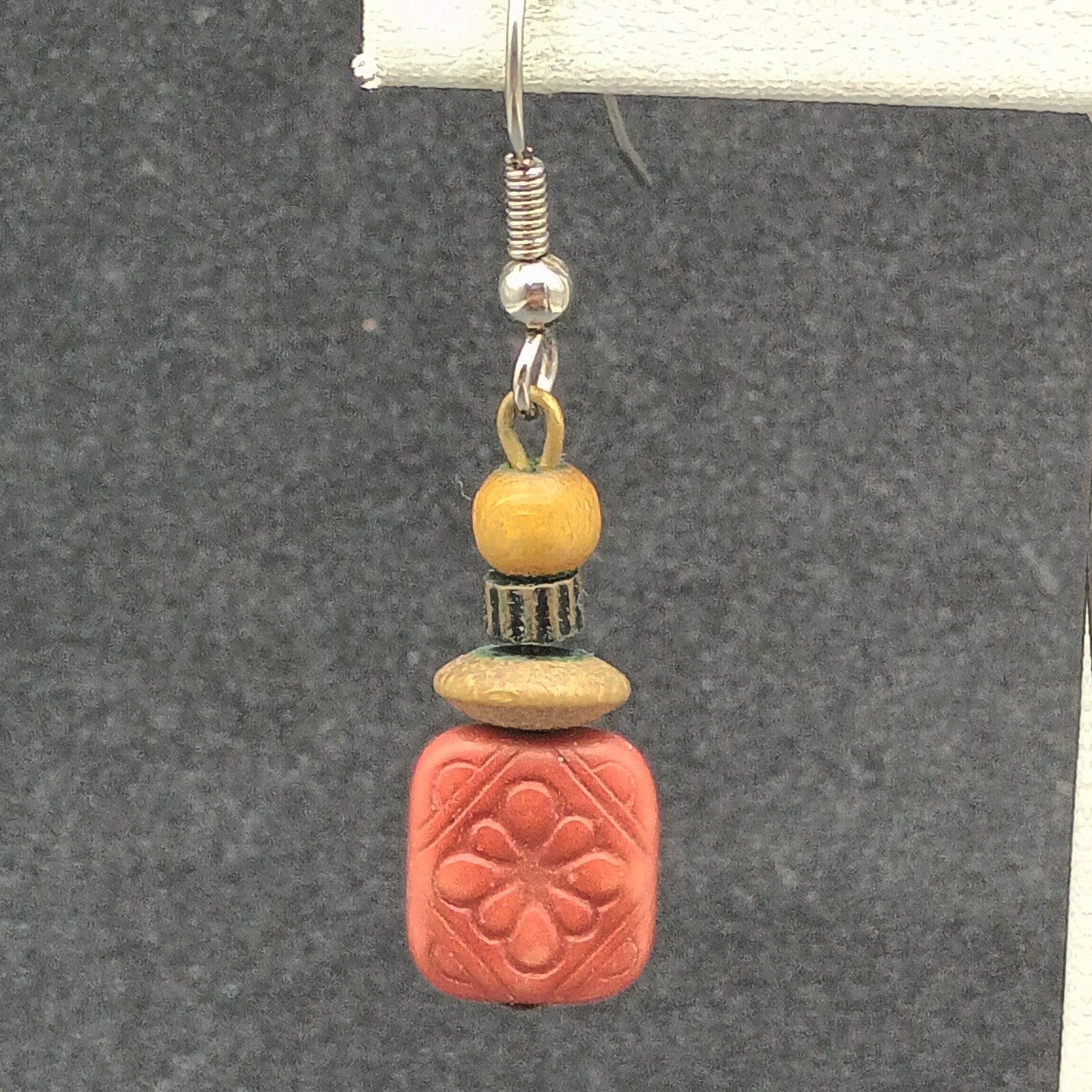 Pierced Earrings Silver tone Hook Red Plastic Flower Wood Bead Dangle 1"