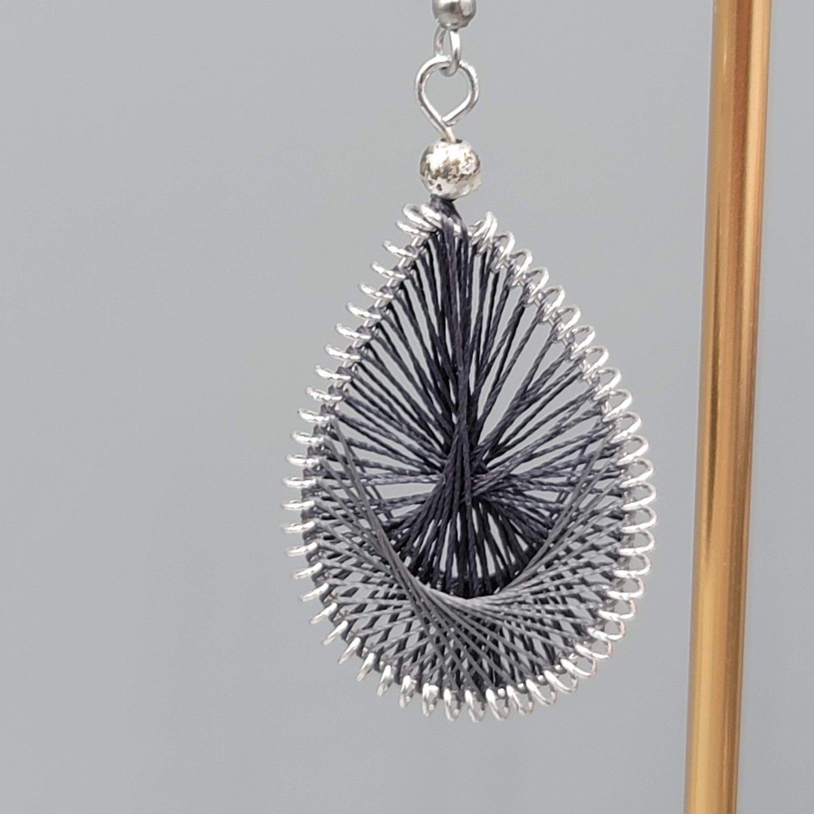 Teardrop gray String Art Pierced Earrings Silver tone Dangle 1 7/8"