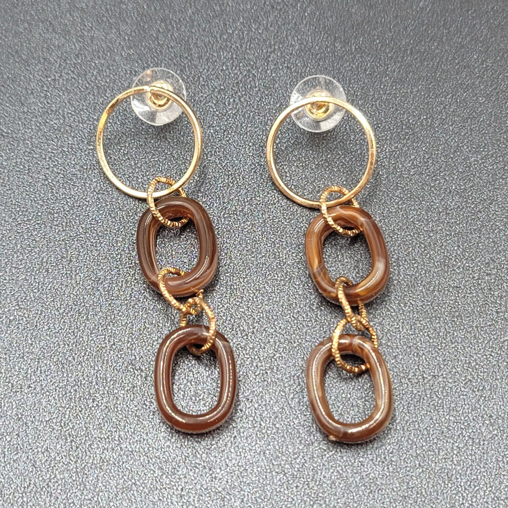 Pierced Earrings Gold tone Brown Swirl Acrylic Hoops Lightweight 2.75"