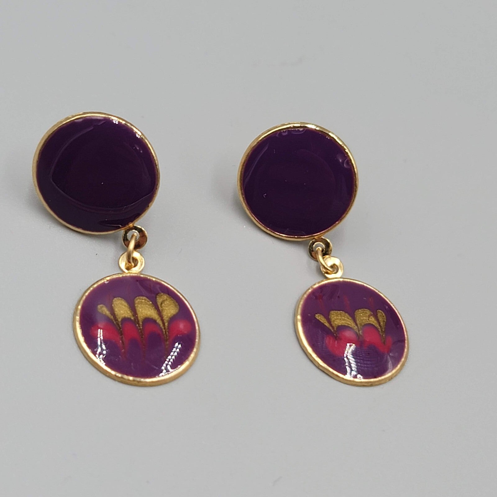 Vintage Pierced Earrings Purple Enamel Dangle Gold tone 1.5"