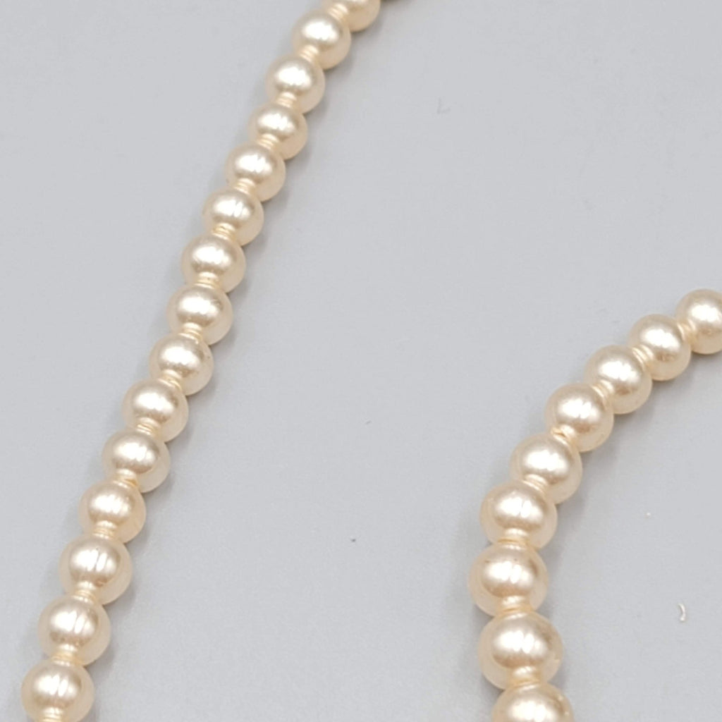 Vintage Faux Pearl Glass Bead Necklace Graduated Estate Costume Jewelry 16"