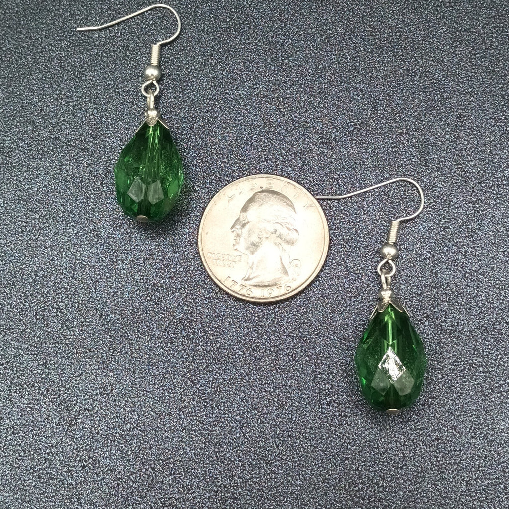 Pierced Earrings Silver tone Acrylic Green Faceted Teardrop Dangle 1"