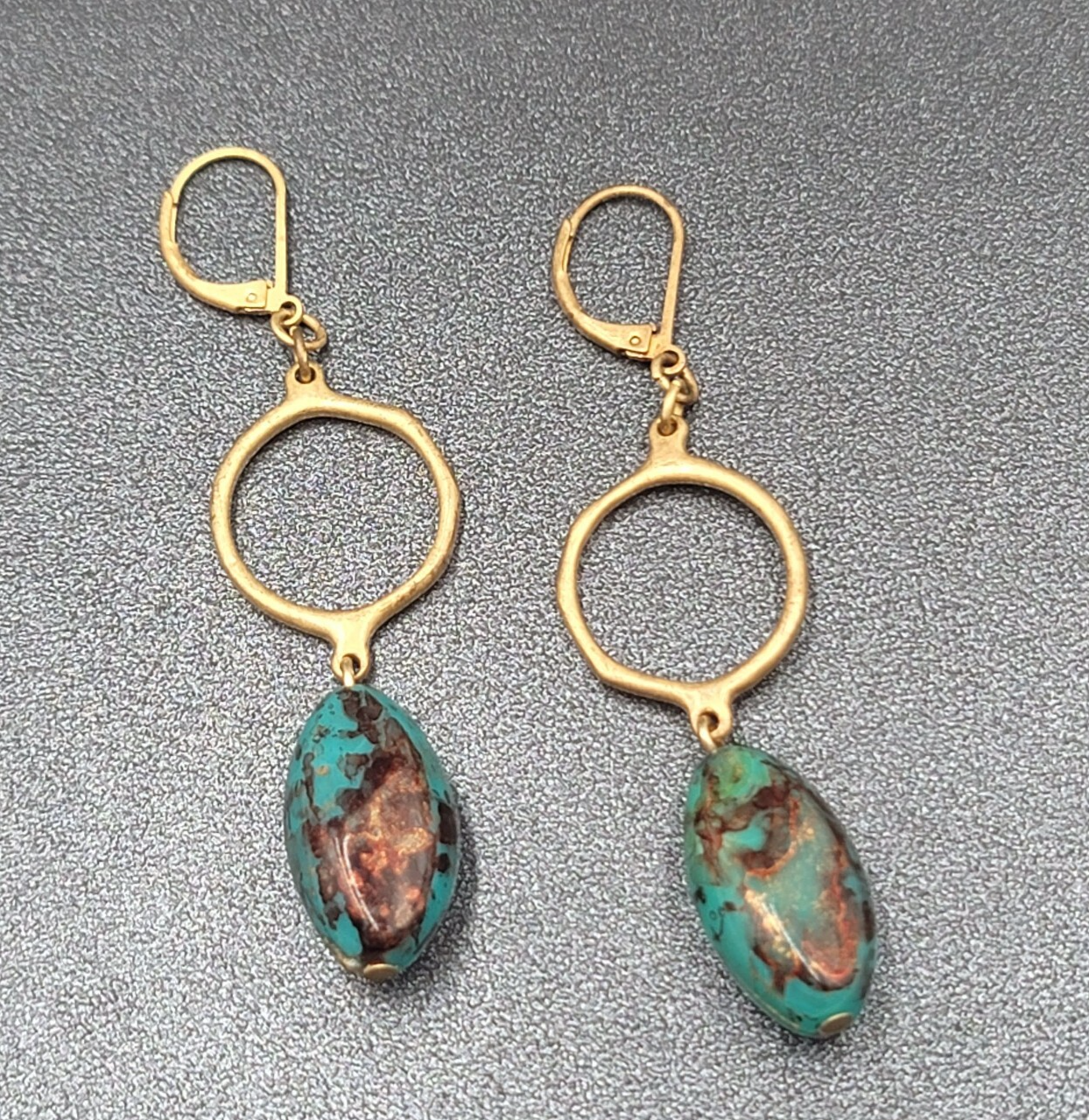 Pierced Earrings Gold tone Acrylic Faux Stone Bead Dangle 2"