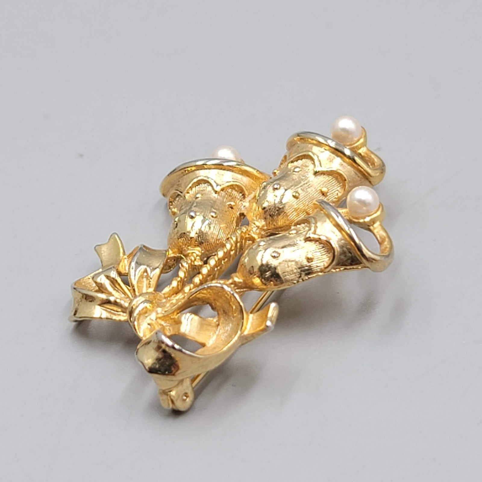 Vintage Premier Christmas Bells Brooch Gold tone Faux Pearl 2"