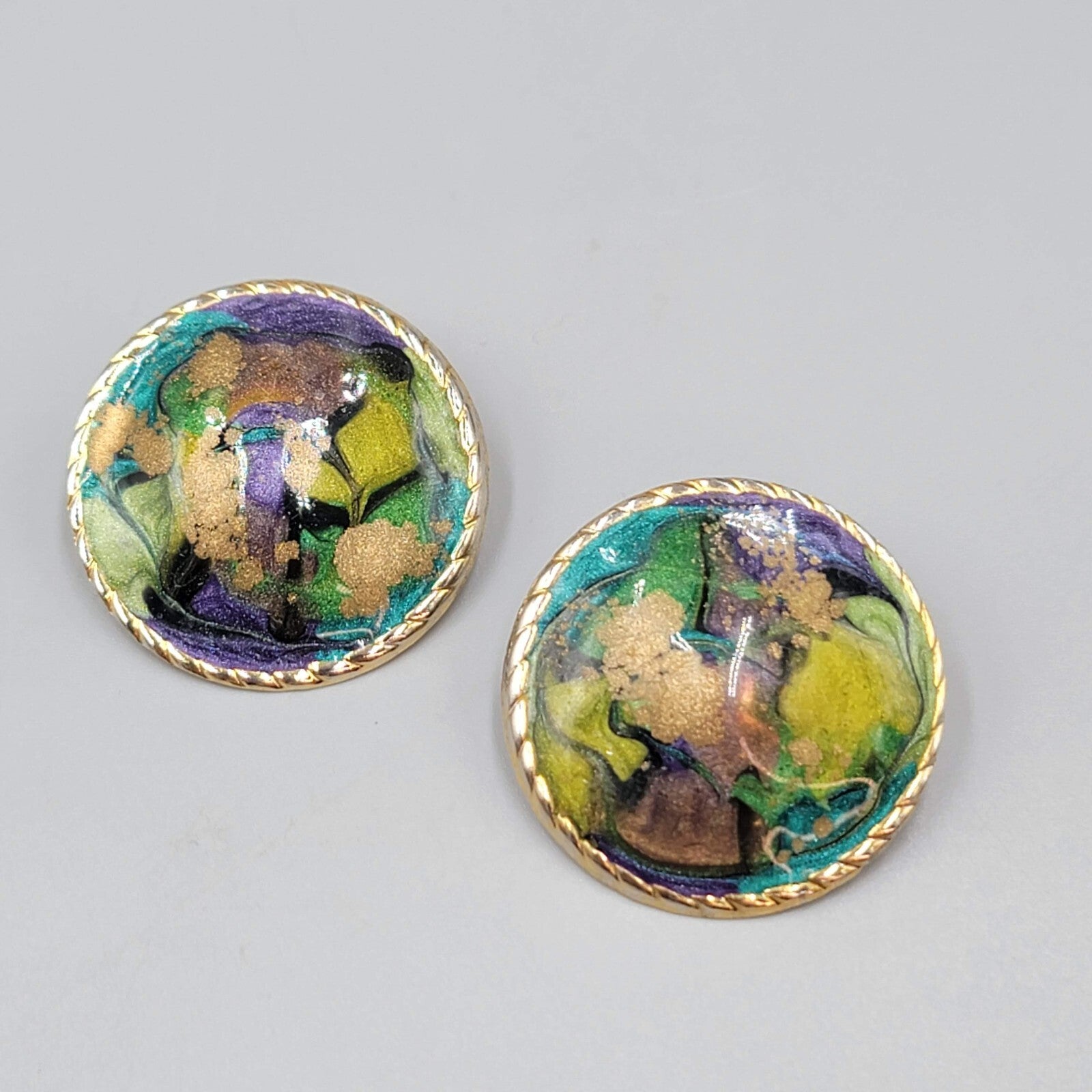 Vintage Green Purple Enamel Pierced Earrings Gold tone Round Drop 1.25"