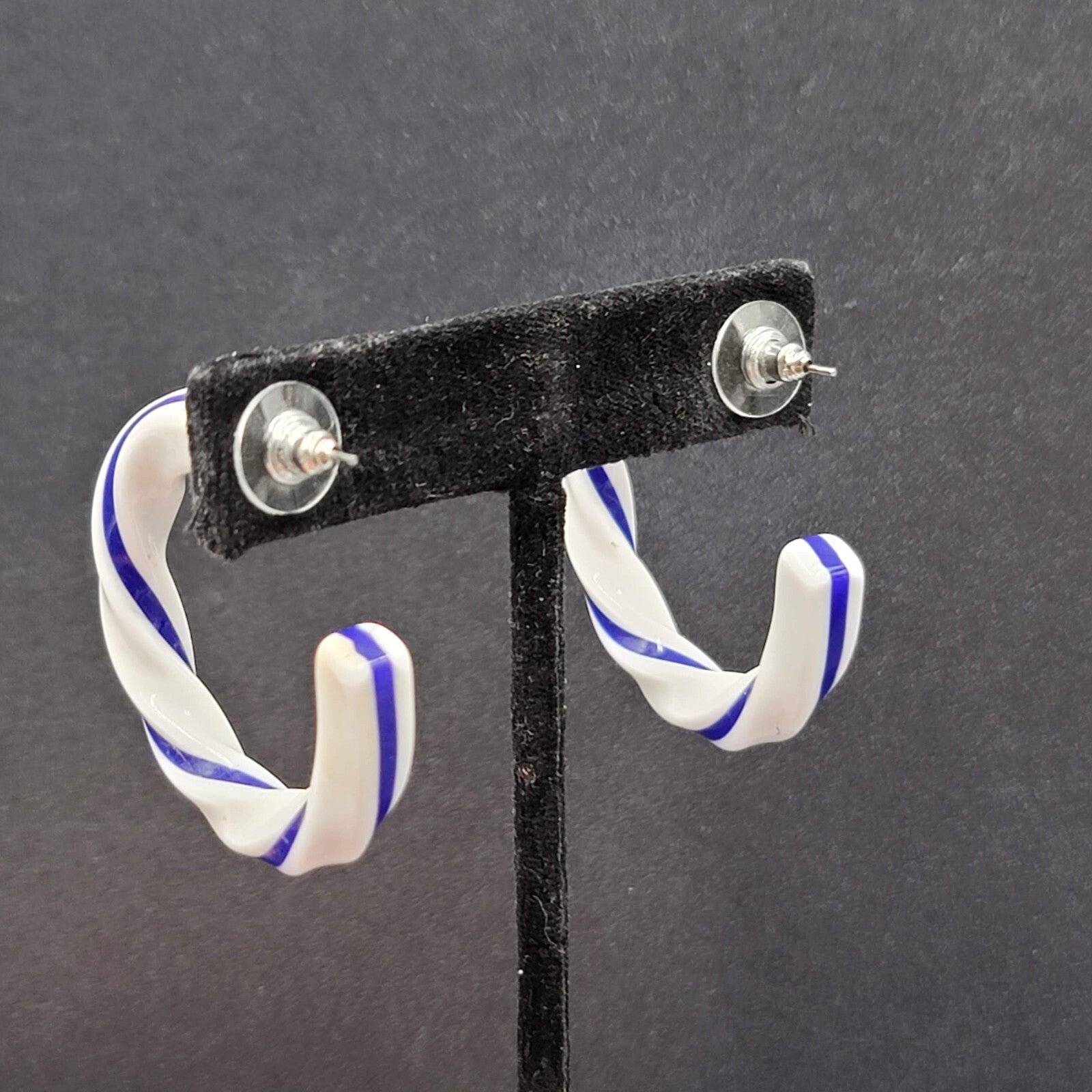 Pierced Earrings White Blue Acrylic Twist Hoops  1.5"