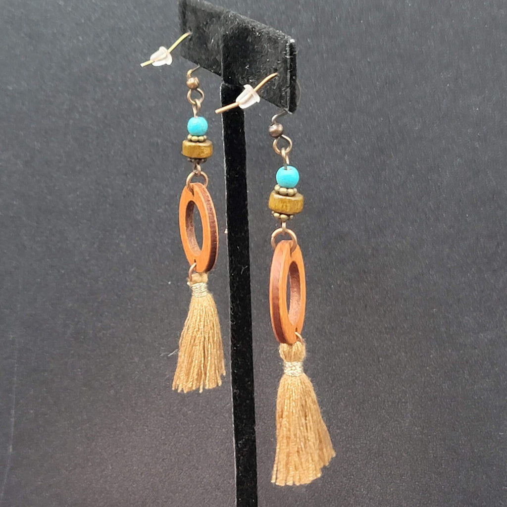 New Boho Pierced Earrings Wood Ring Beaded Gold String Tassel 2.5"