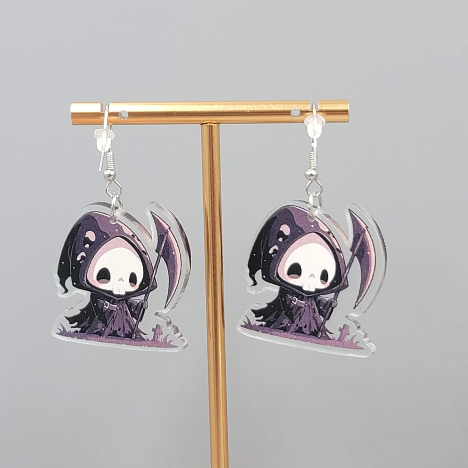 Halloween Purple Black Reaper Pierced Earrings Silver tone Dangle 1.5 in