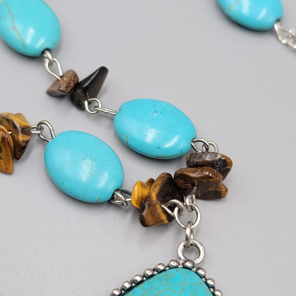 Blue Stone Bead Necklace Teardrop Pendant Silver tone 22"-25"