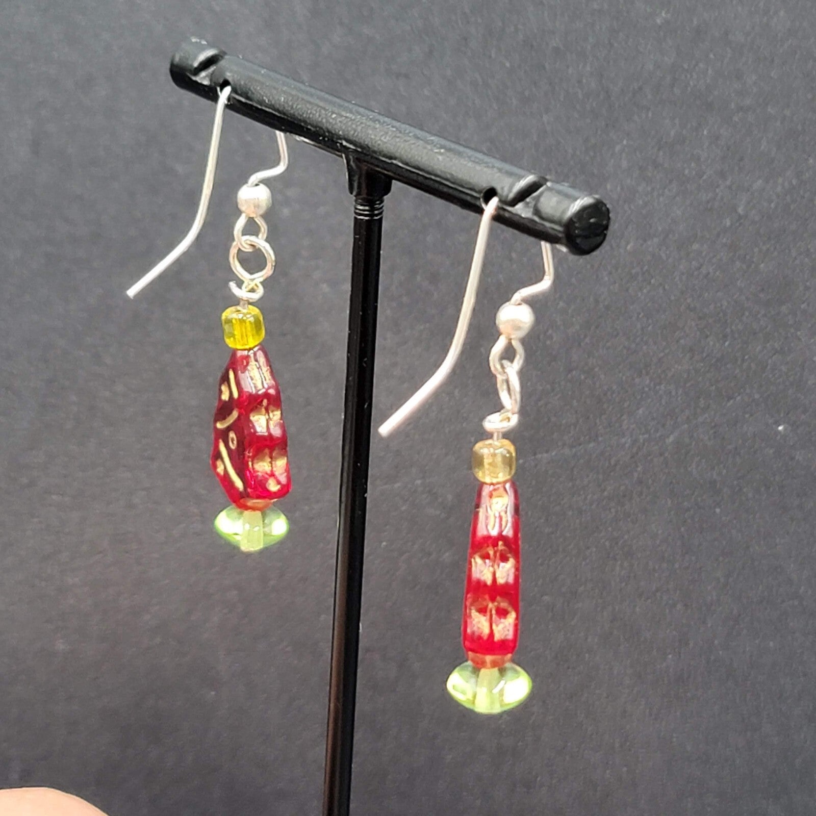 Pierced Earrings Silver tone Red Glass Bead Christmas Tree Dangle 1"