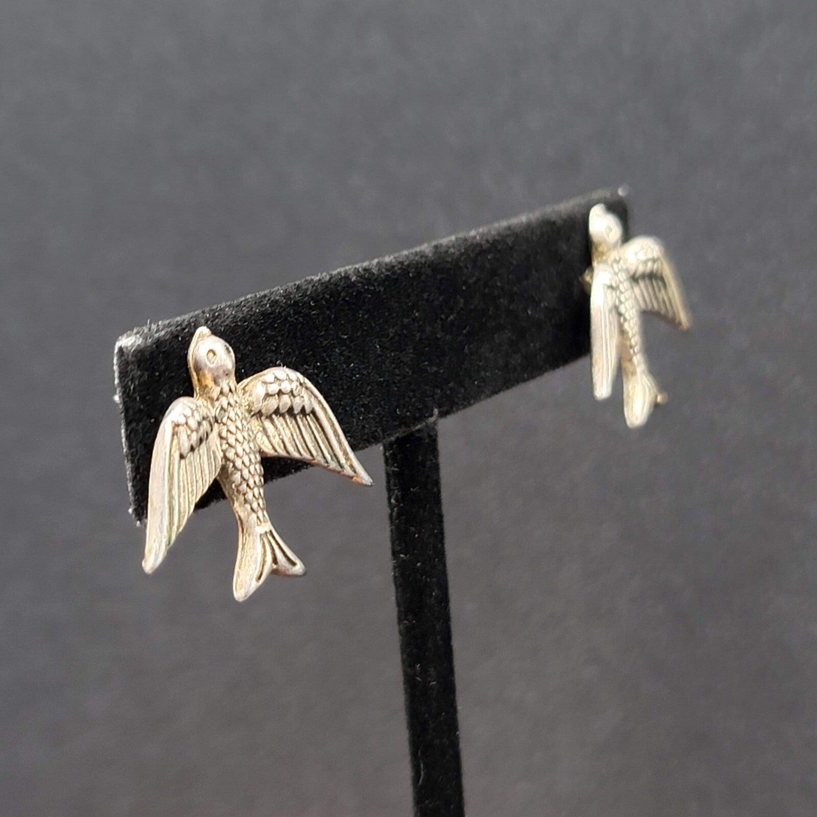 Bird Pierced Earrings Silver tone Drop 3/4"
