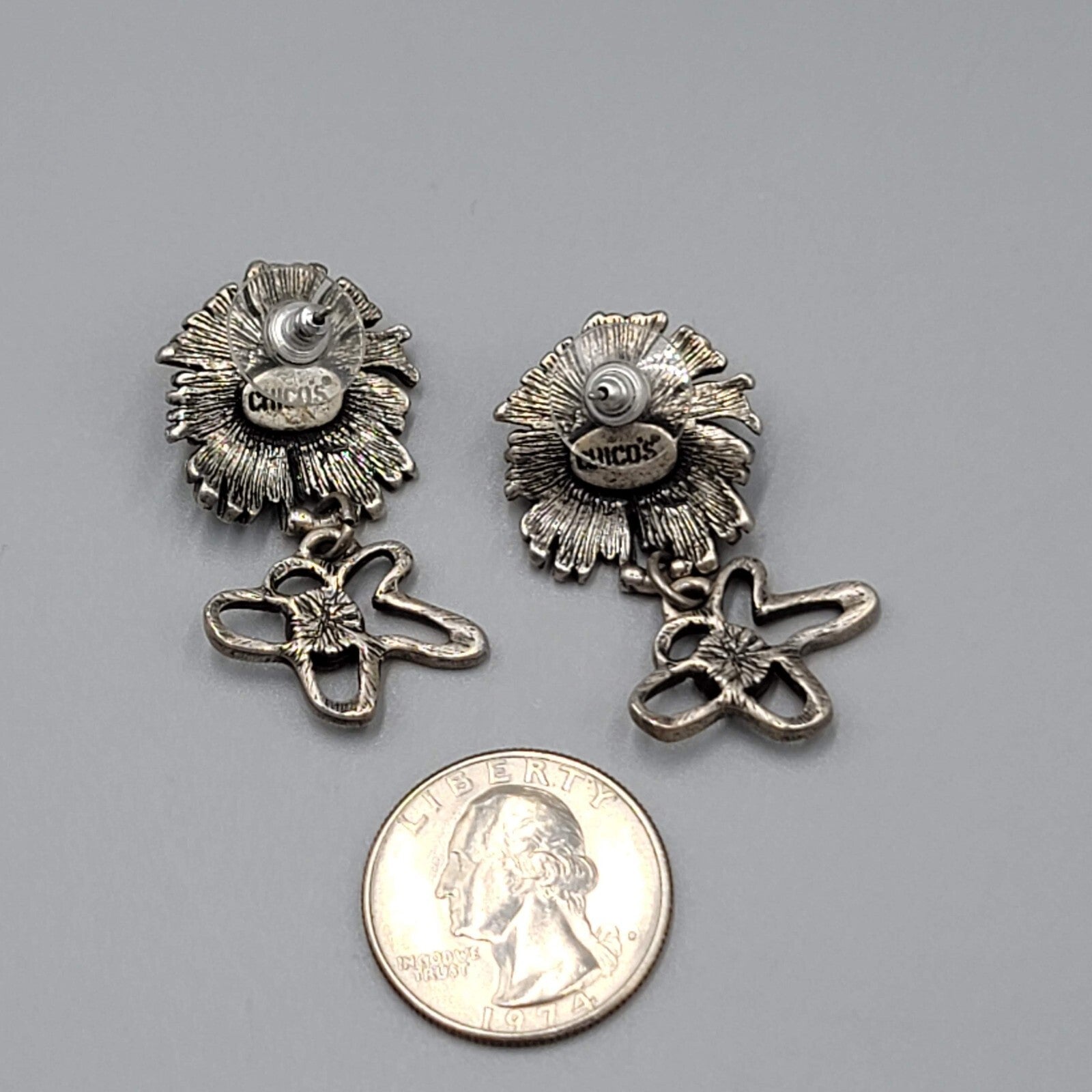 Chicos Flower Pierced Earrings Purple Red Rhinestone Silver tone Dangle 1.5"