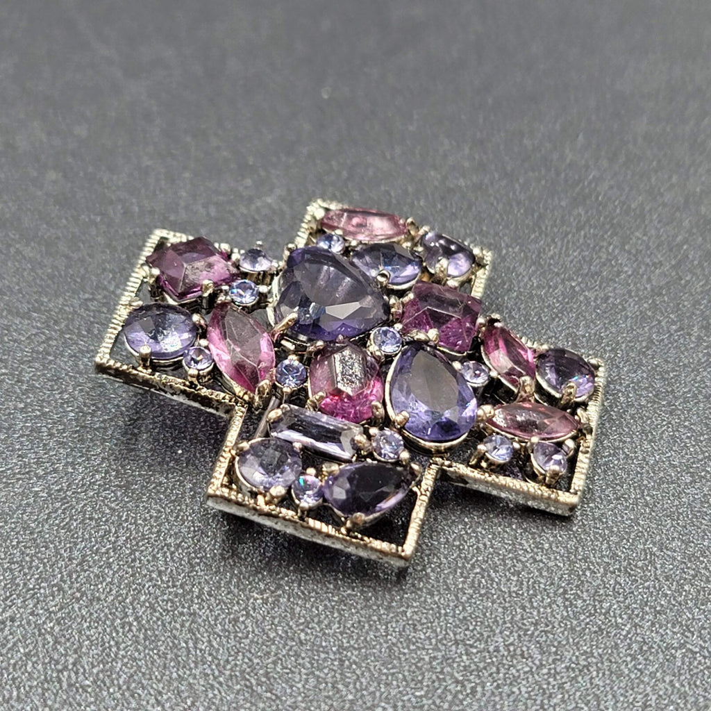 Rhinestone Brooch Purple Prong Set Heart Silver tone Cross Estate Jewelry 1 5/8"