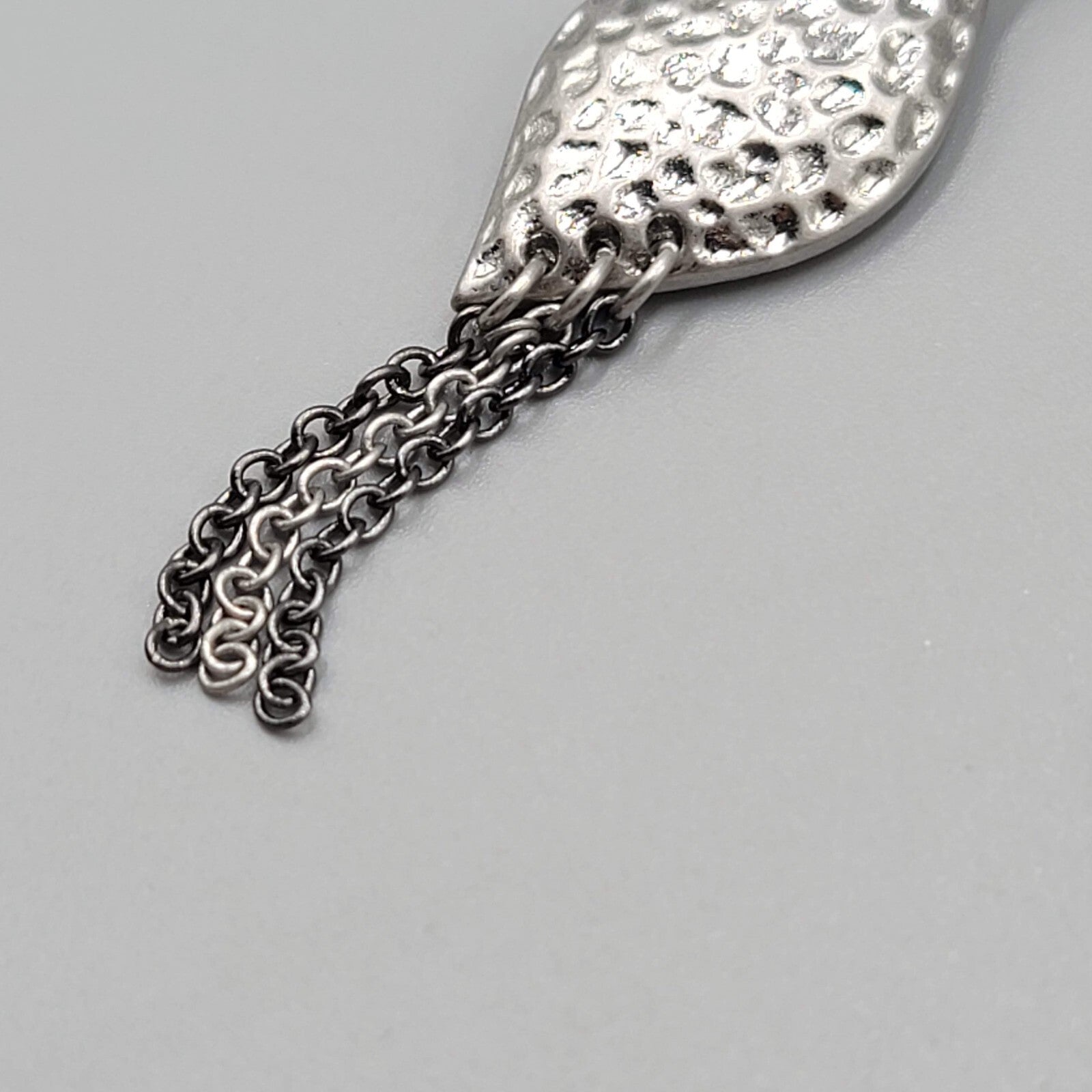 Lia Sophia Necklace Pendant Black Bead Silver tone Chain 16"-19"