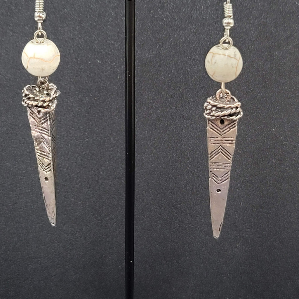 Pierced Earrings Silver tone White Stone Bead Dangle Spike 2.25"