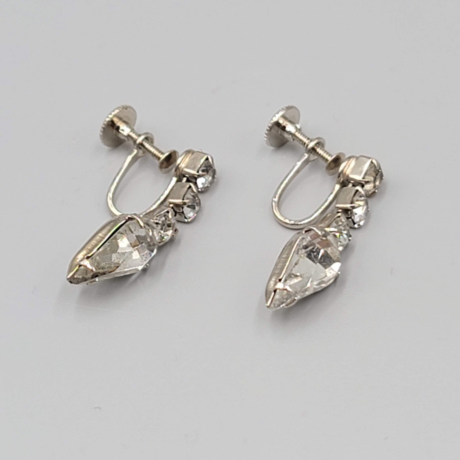 Vintage Rhinestone Clip on Earrings Silver tone Screw Back Drop 1 1/8"