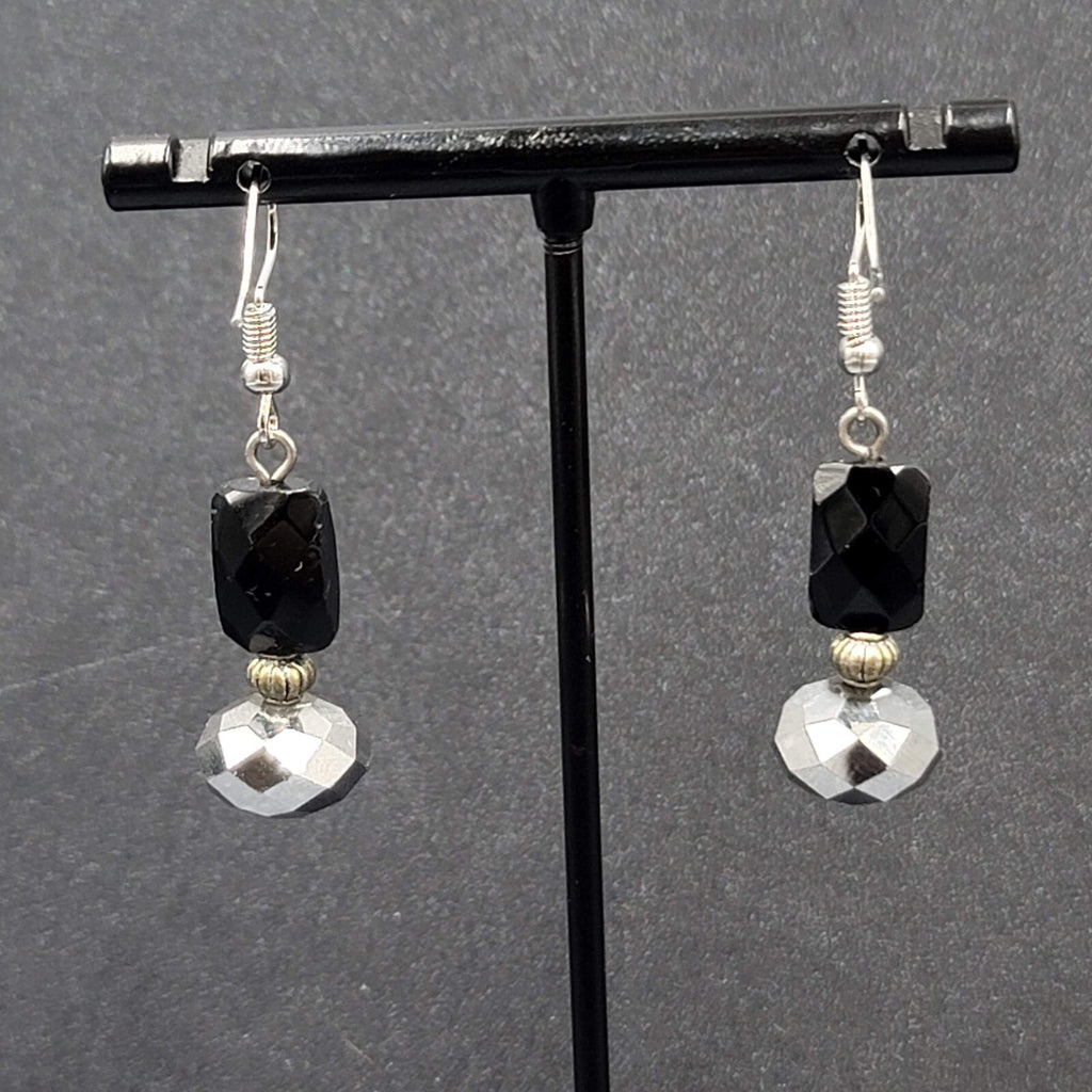 Pierced Earrings Black Glass Bead Silver tone Dangle 1.25"