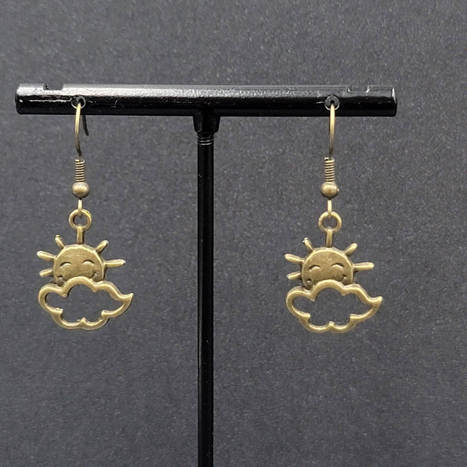 New Happy Sun Clouds Pierced Earrings Bronze tone Dangle 3/4"