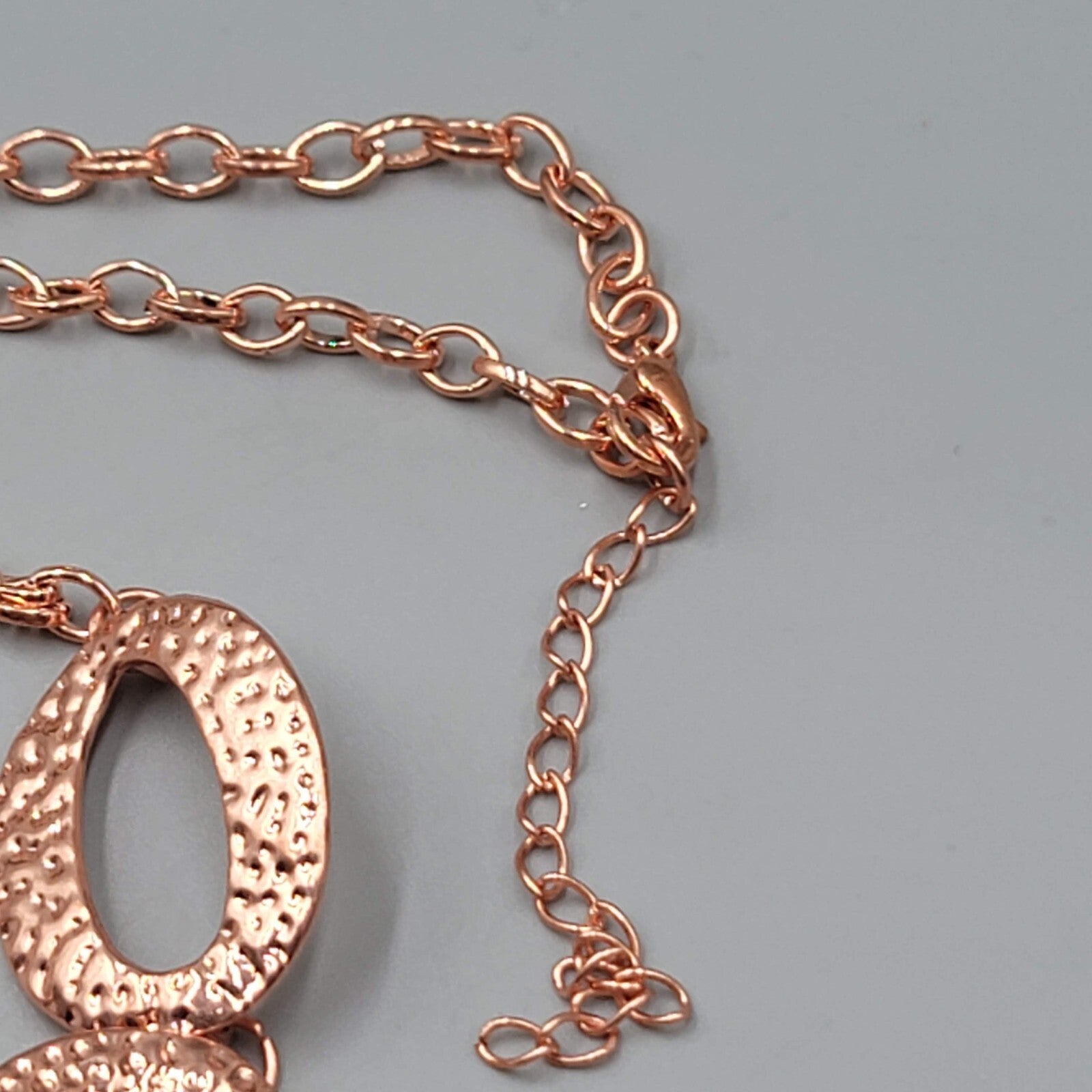 Copper tone Hammered Metal Necklace Bib Statement 18"