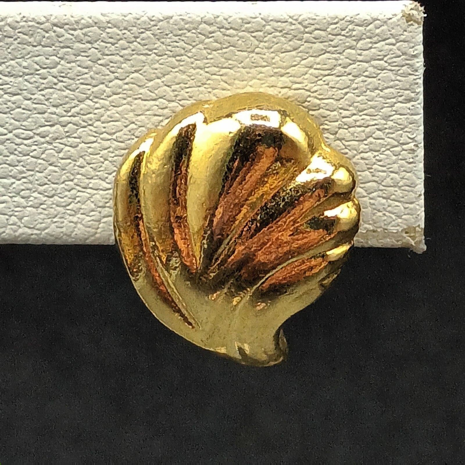Vintage Clip on Earrings Gold tone Sell Studs 5/8"