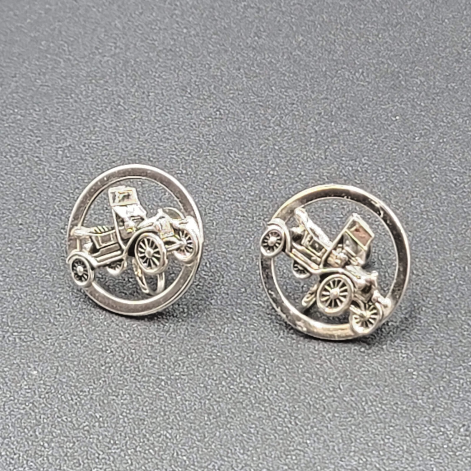 Vintage Clip on Earrings Silver tone Antique Car 3D Circle Screw Back 1"