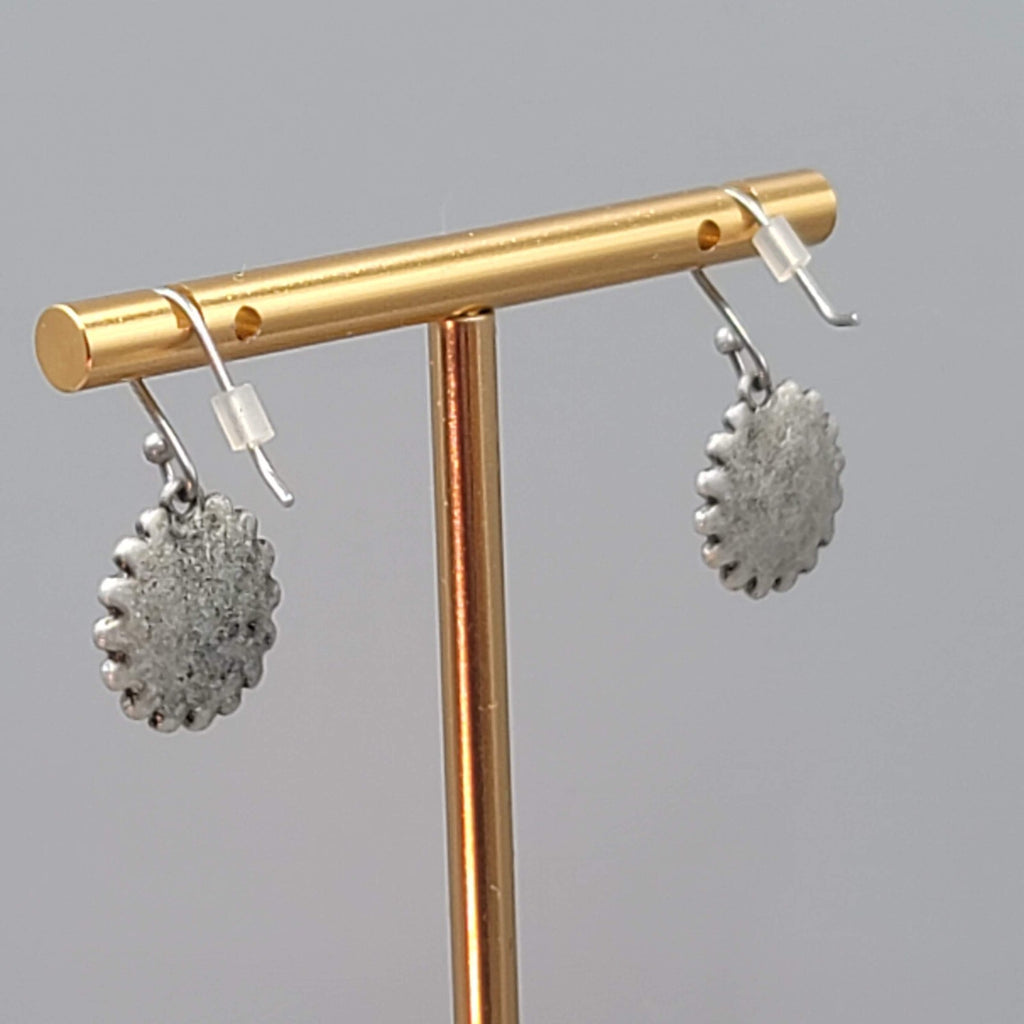 Round Stone Pierced Earrings Silver tone Dainty Dangle 1/2"