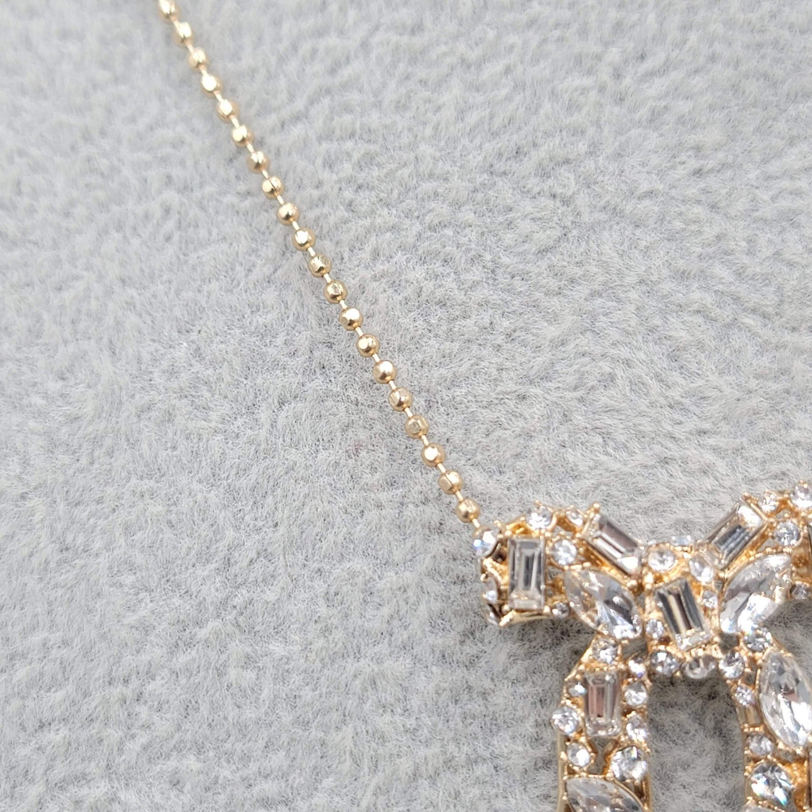 Baublebar Bow Pendant Necklace Gold tone Crystal Rhinestone 18"-20"