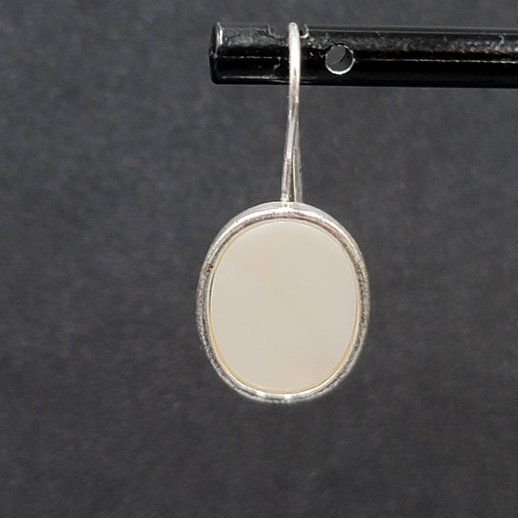 Avon Pierced Earrings Silver tone White Shell Inlay Oval Dangle 3/4"