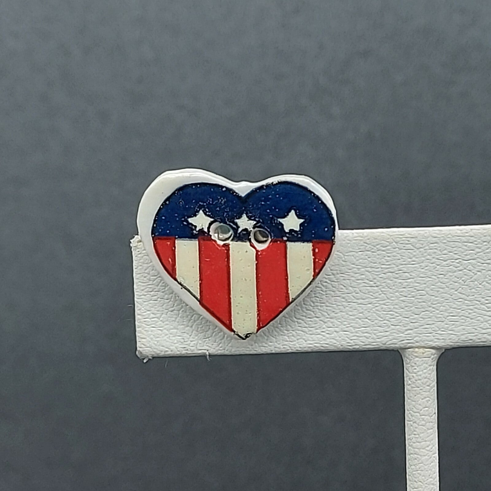 Vintage Pierced Earrings Porcelain Patriotic Button Style Heart 3/4"