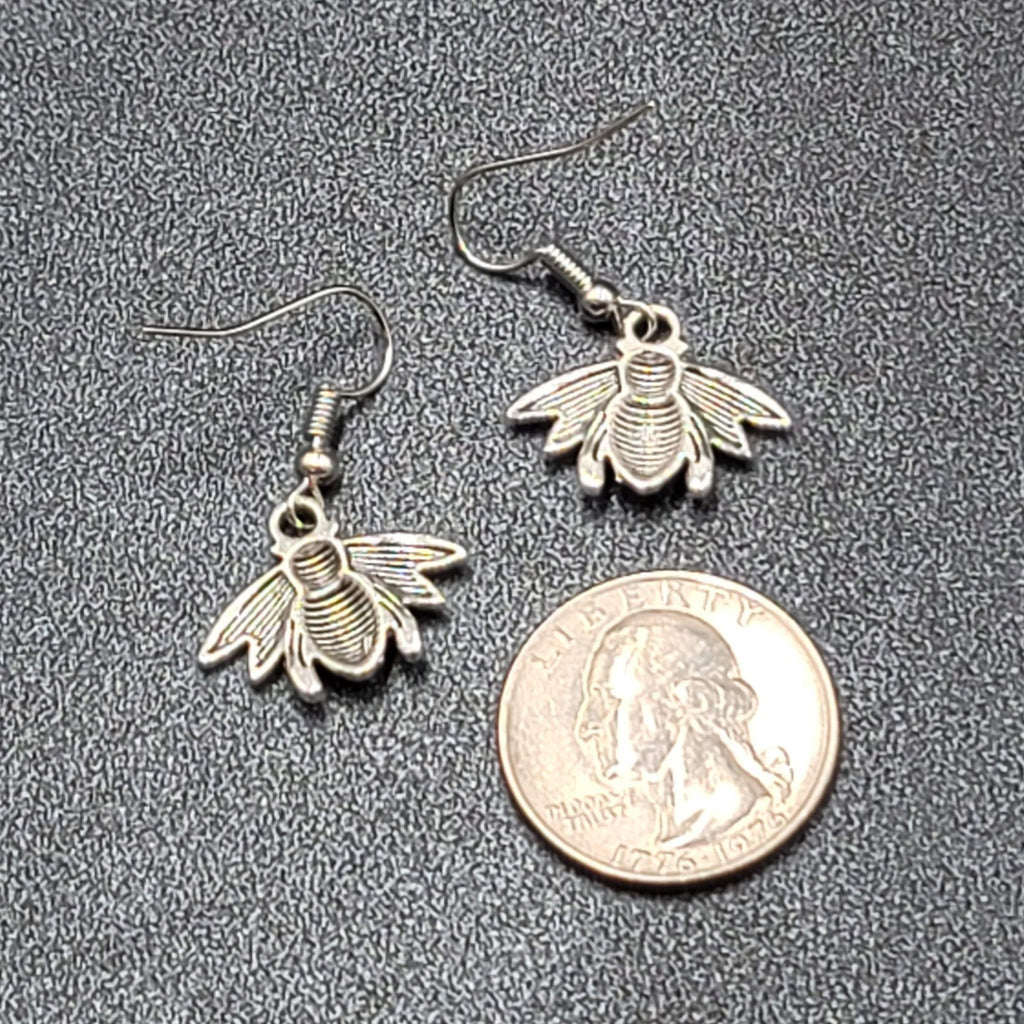 Bee Pierced Earrings Silver tone Dangle Embossed 5/8"