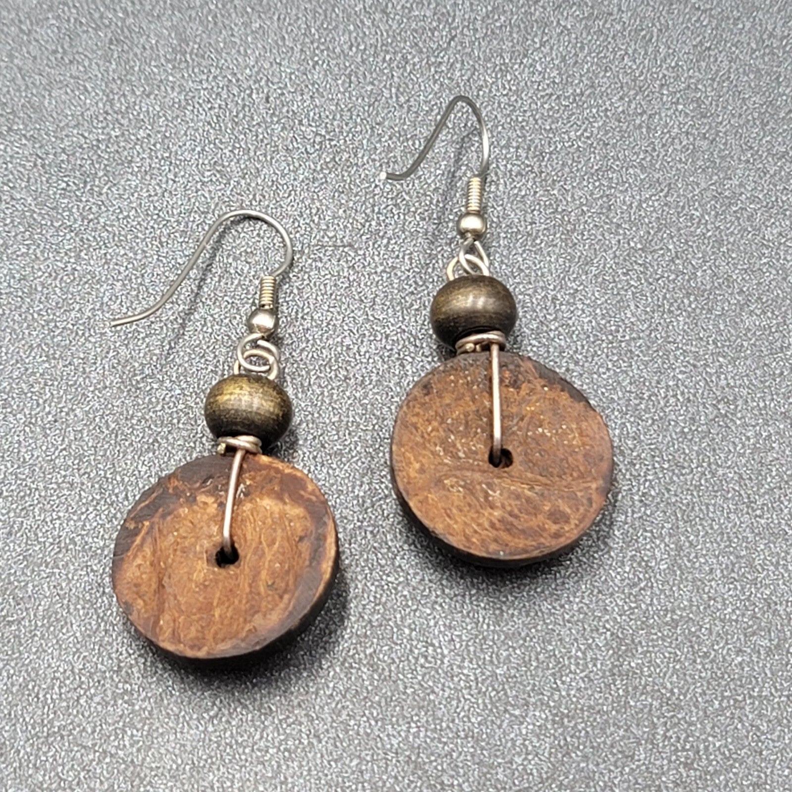 Pierced Earrings Silver tone Coconut Layered Disc Beads Dangle 1.25"