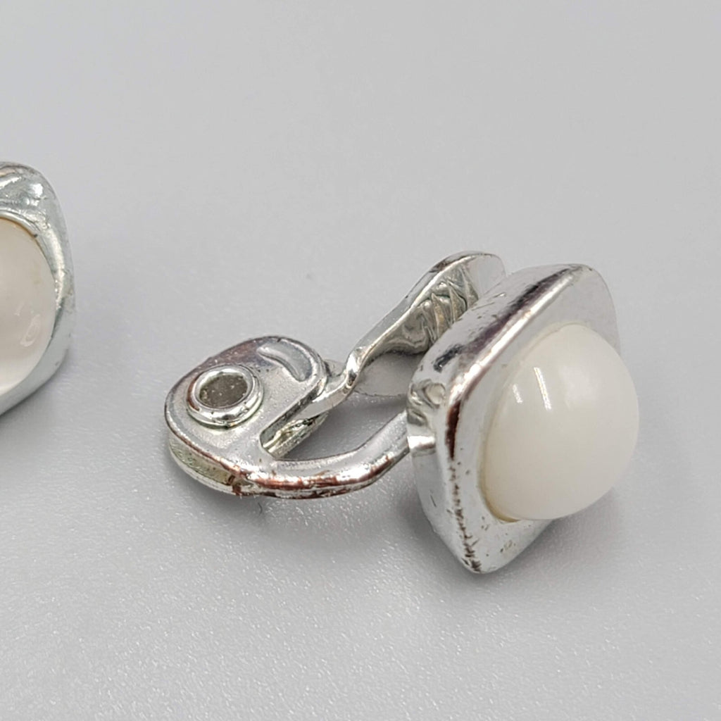 Vintage Monet Stud Clip on Earrings White Cats Eye Silver tone 3/8"