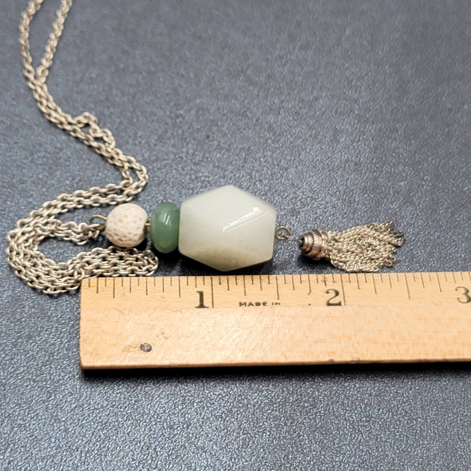 Jadeite Bead Pendant Tassel Necklace Silver tone Chain 20"-23"