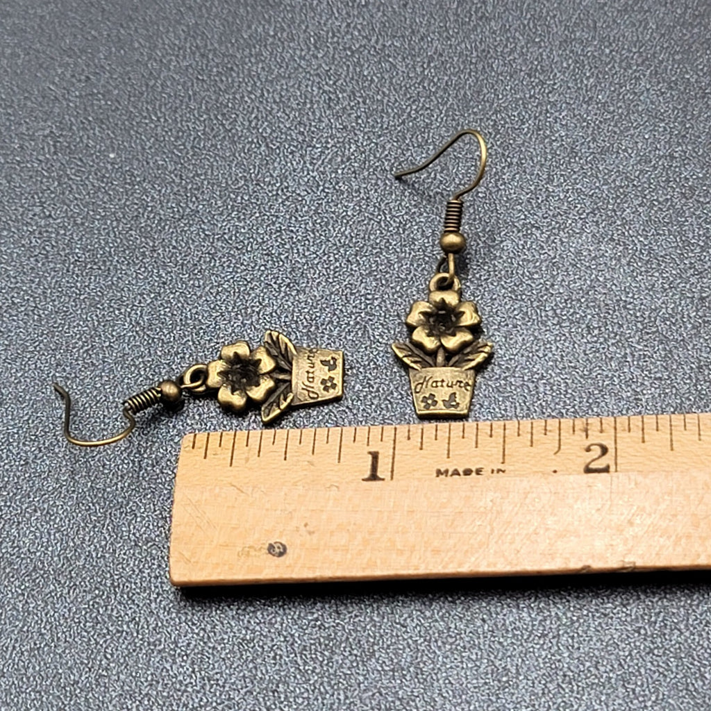 New Flower Pot Pierced Earrings Nature Bronze tone Dangle 3/4"